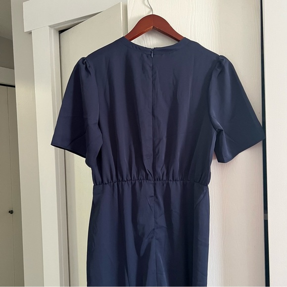 SHEIN Blue A-Line Midi Dress with Crew Neck and Short Sleeves - Picture 4 of 6